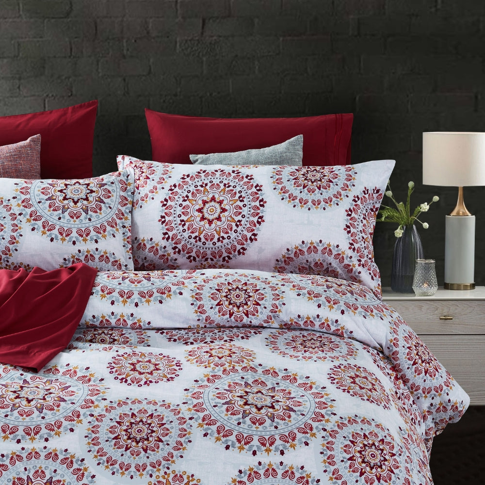 Dreamstate® Crimson Mandala 3-Piece Duvet Cover Set