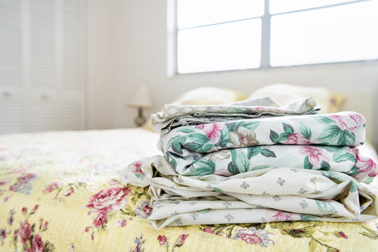 10 Surprisingly Cool Uses for Old Bed Sheets